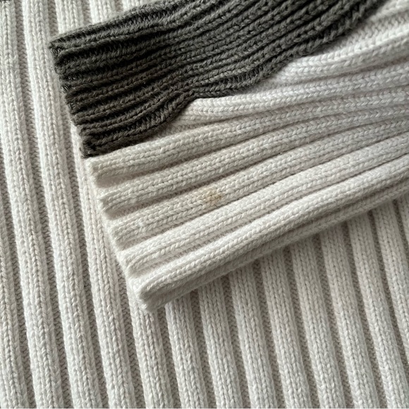 Grunge graphic ribbed sweater w grey panel - Picture 7 of 7